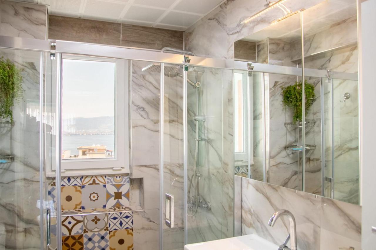 Flat With Great View And Central Location In Konak İzmir Dış mekan fotoğraf